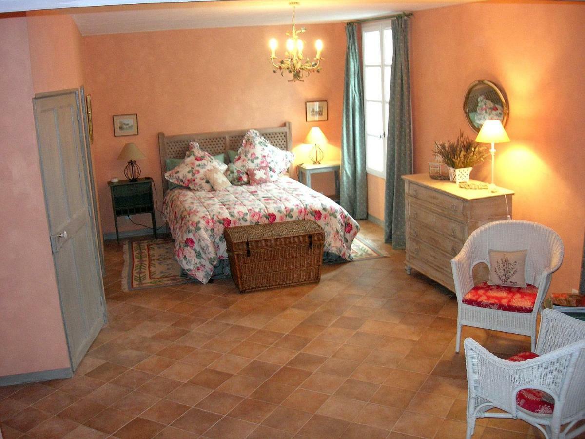 Le Clos Des Freres Gris Bed and Breakfast Αιξ-αν-Προβάνς Εξωτερικό φωτογραφία